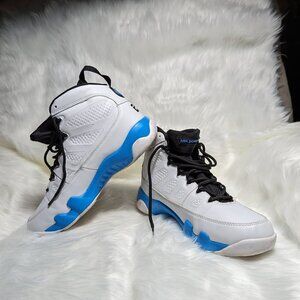 Air Jordan Men's  Style 302370-401 White Blue Size 9.5